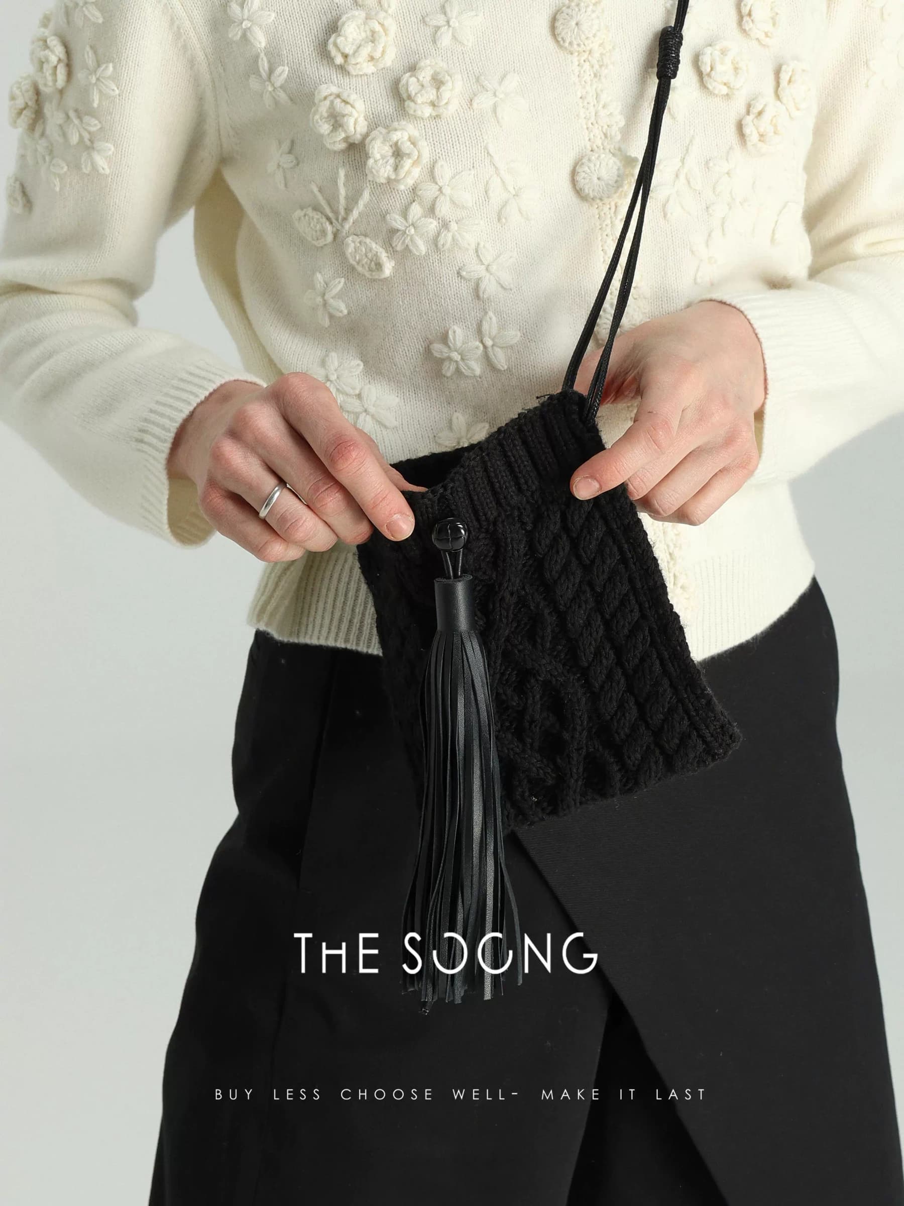 Handmade Cotton-Wool Blend Textured Knit Shoulder Bag view 2