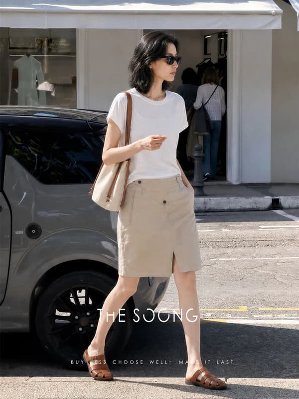 Linen-Cotton Blend Flutter-Sleeve Top view 6