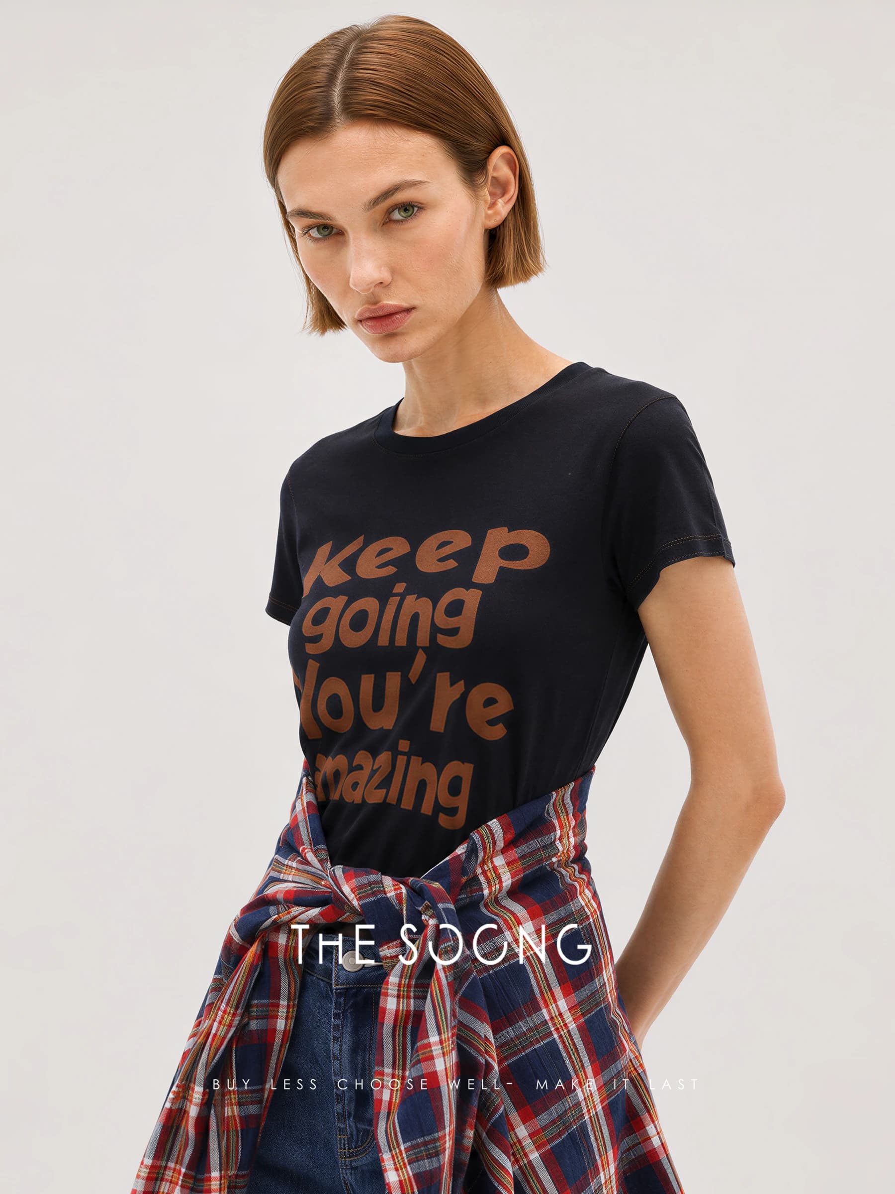 Relaxed Cotton-Linen Contrast-Stitch Cropped T-Shirt view 4