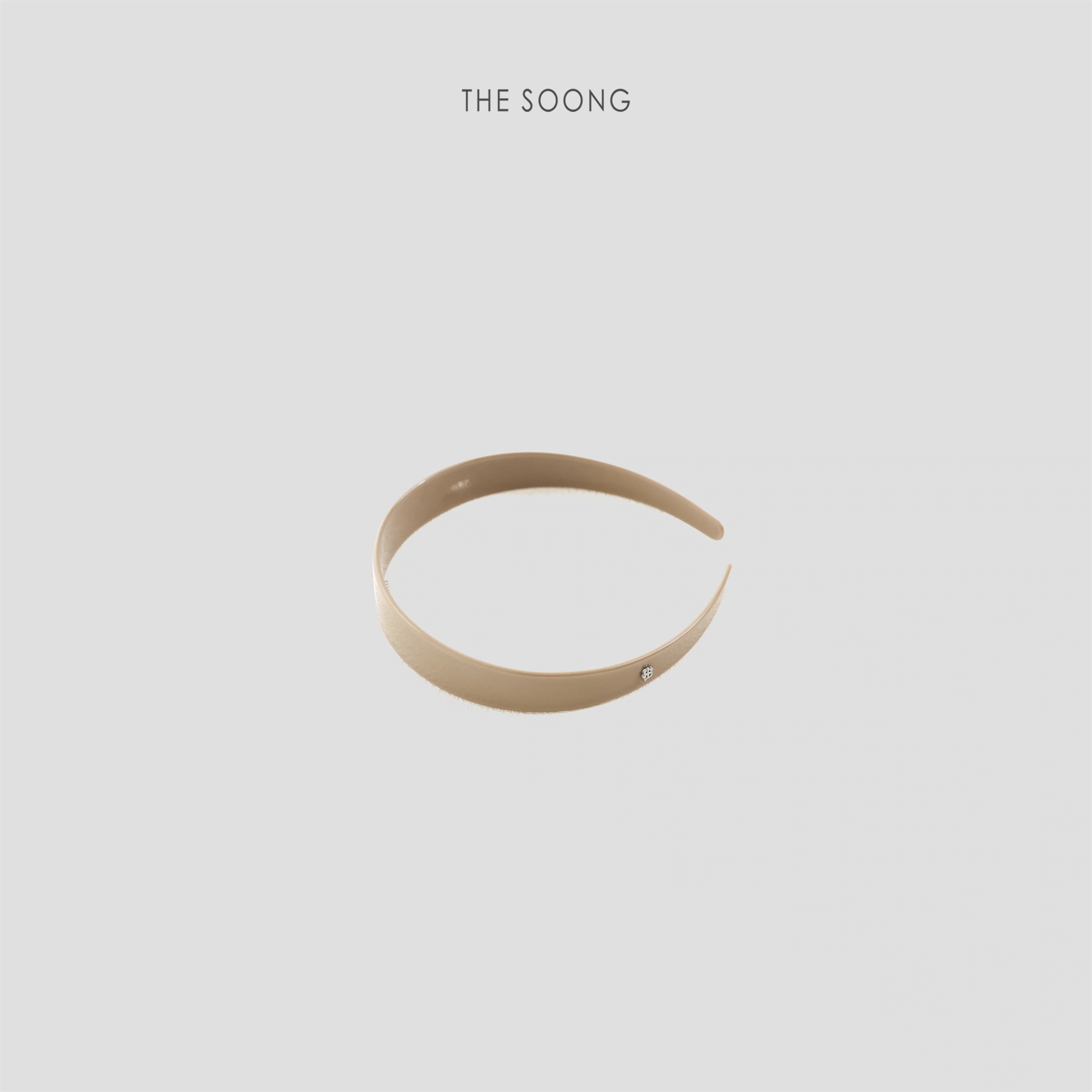 Acetate Glow Wide Glossy Contrast Metal-Logo Headband view 5