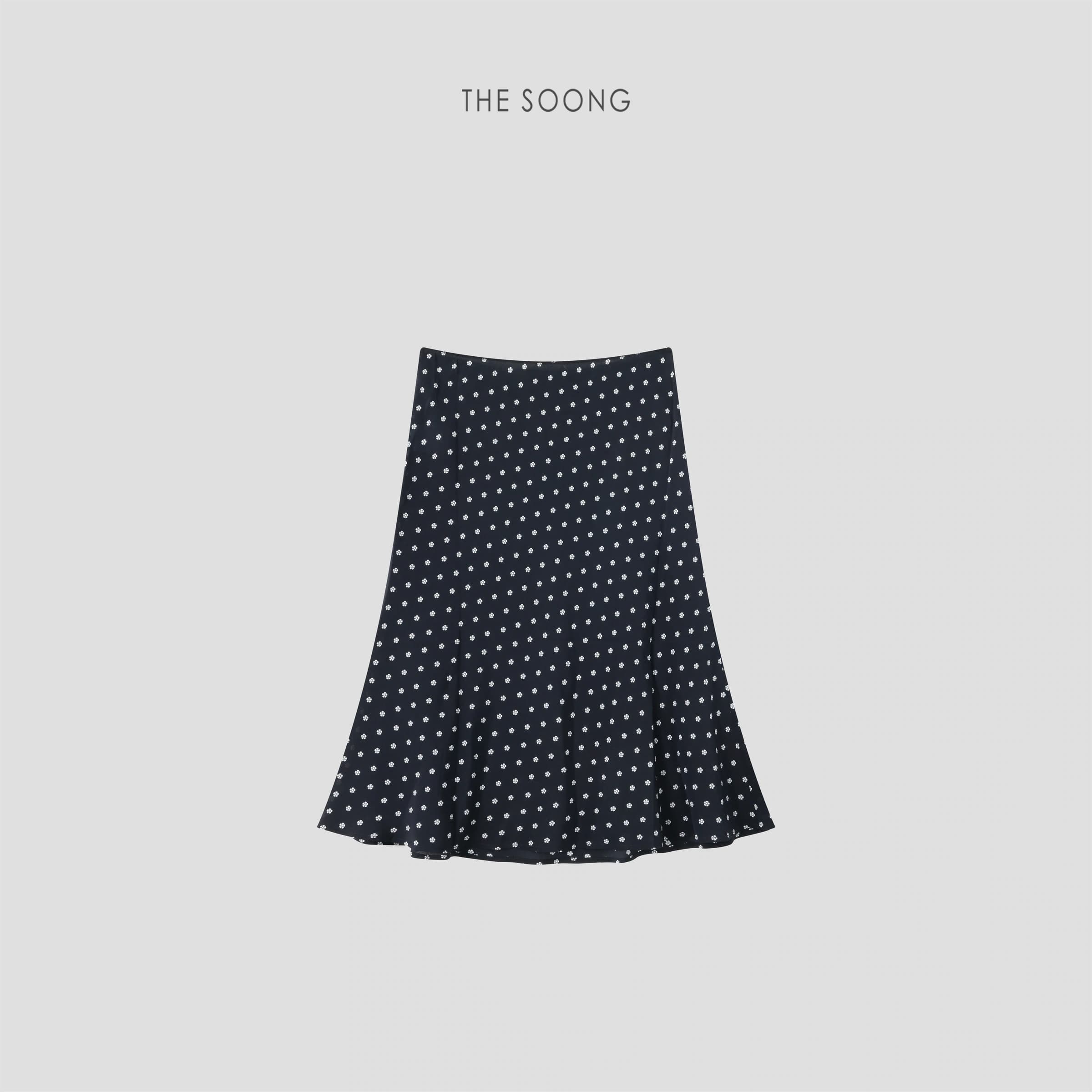 100% Mulberry Silk Sculpted Printed Skirt view 5