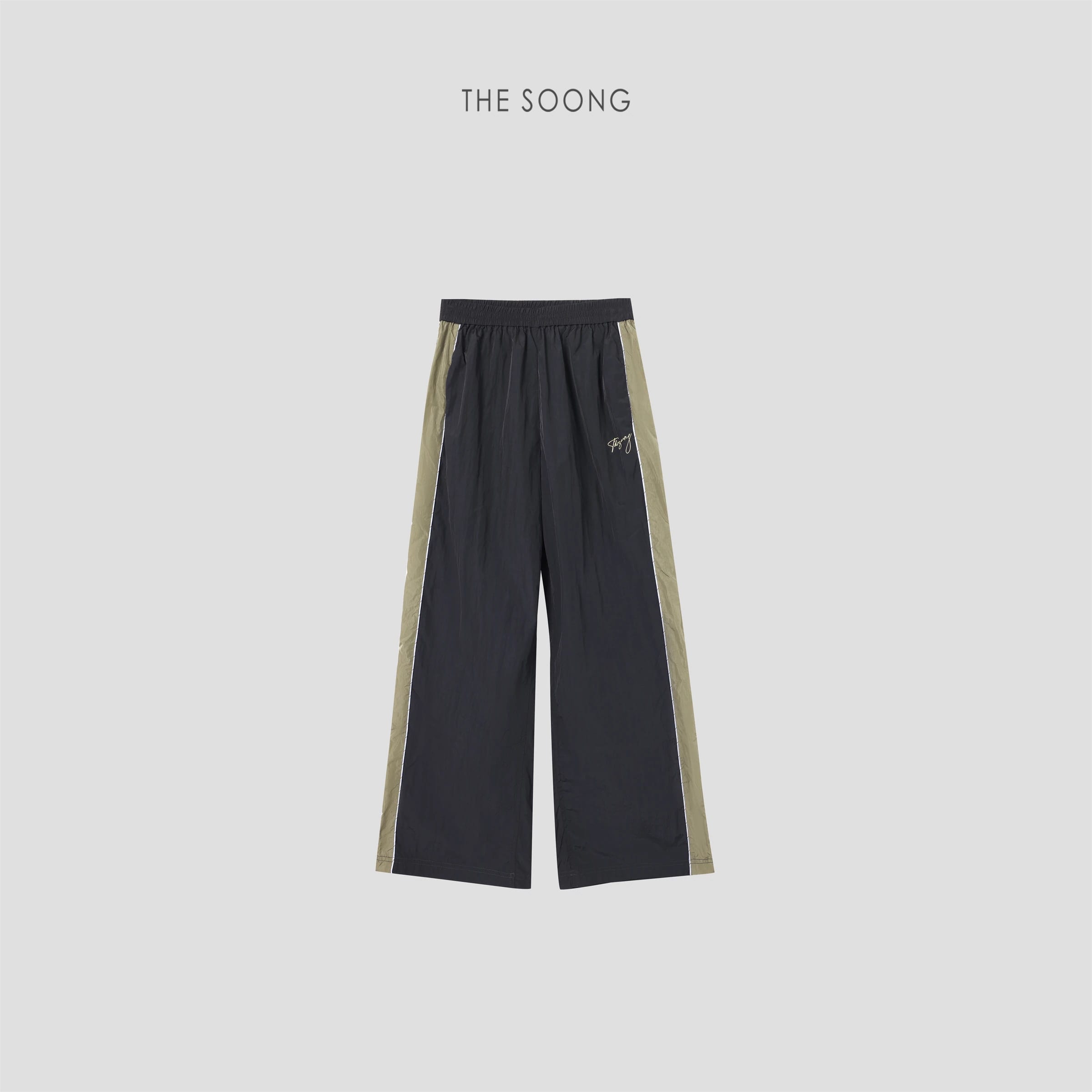 Retro Sport 100% Nylon Water-Repellent Contrast Pants