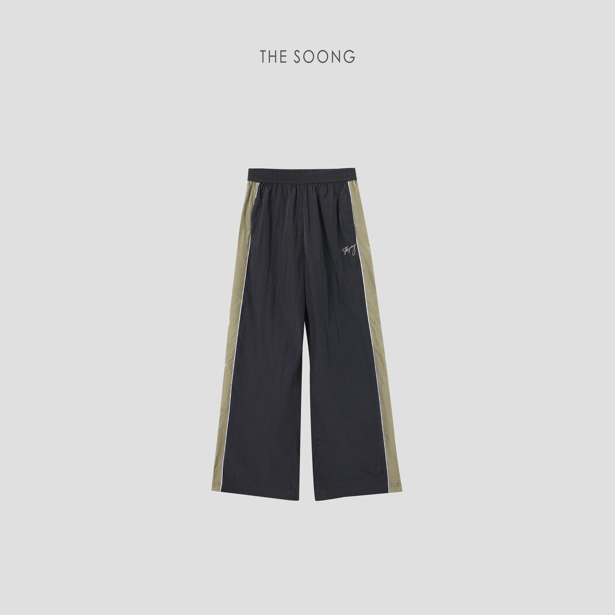 Retro Sport 100% Nylon Water-Repellent Contrast Pants