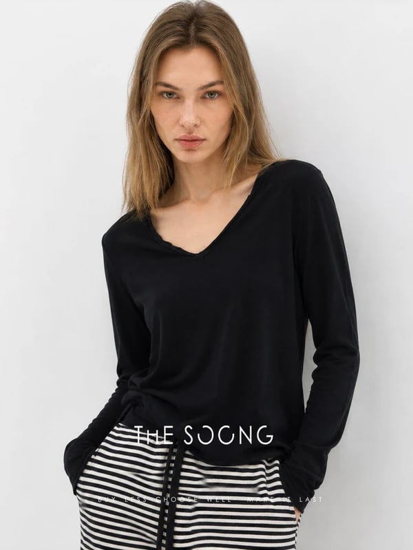 THESOONG “Snow Fleece” Soft Brushed Cotton V-Neck Long-Sleeve Top - 9047 view 3