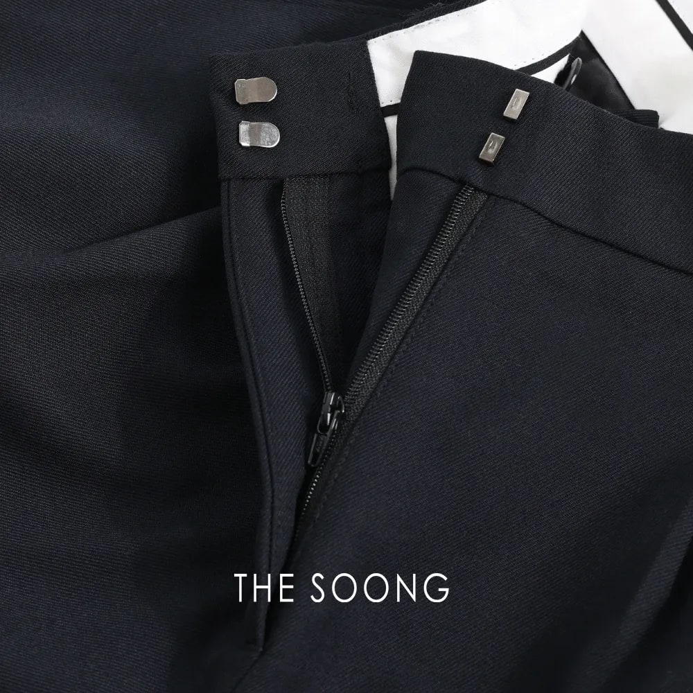 THESOONG “Twist” Wool-Blend Tailored Mid-Rise Shorts - 9181 view 11