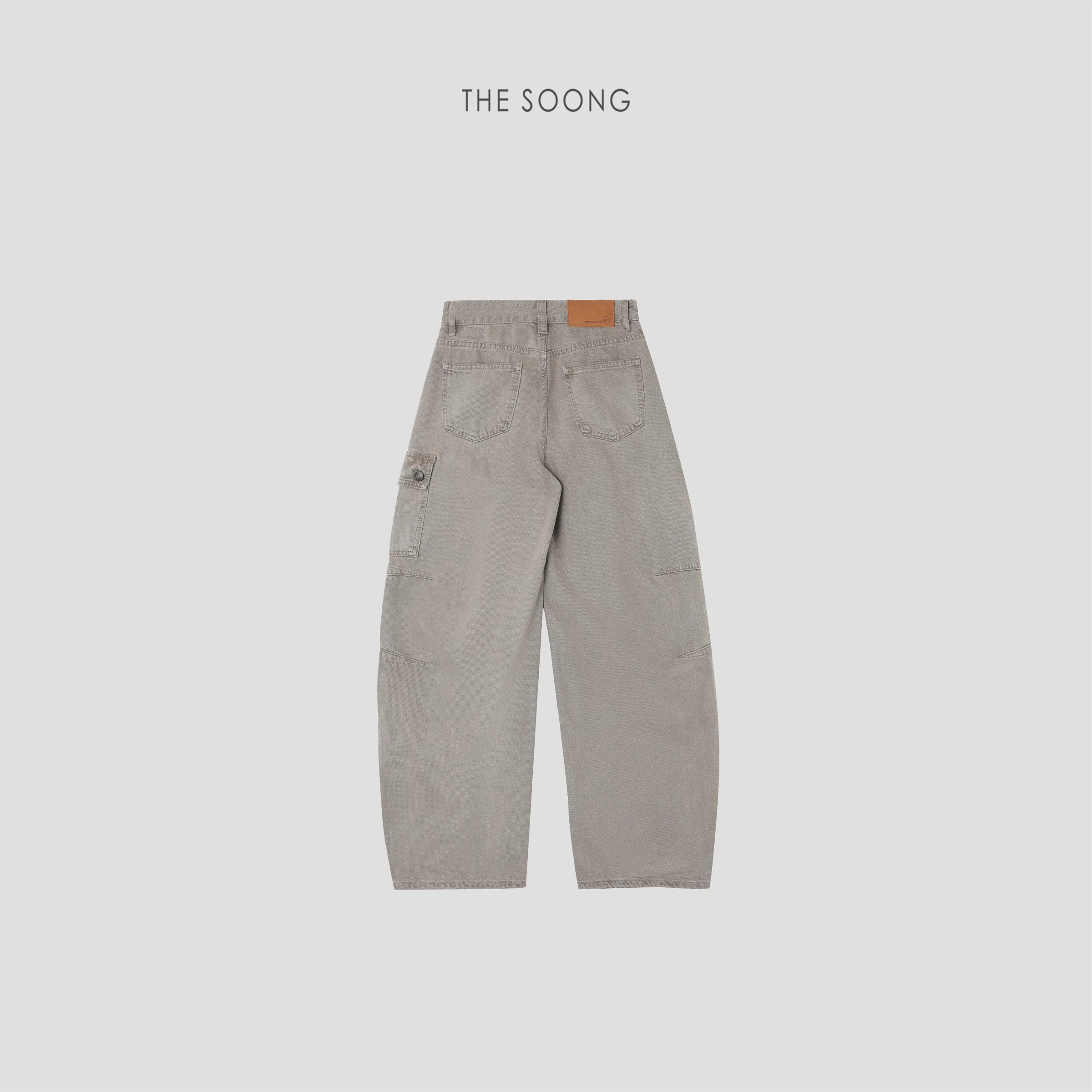 Palm Cargo Pants — American Vintage Lightweight Mid-Rise Zip-Fly Non-Stretch Utility Jeans for Women alternate view