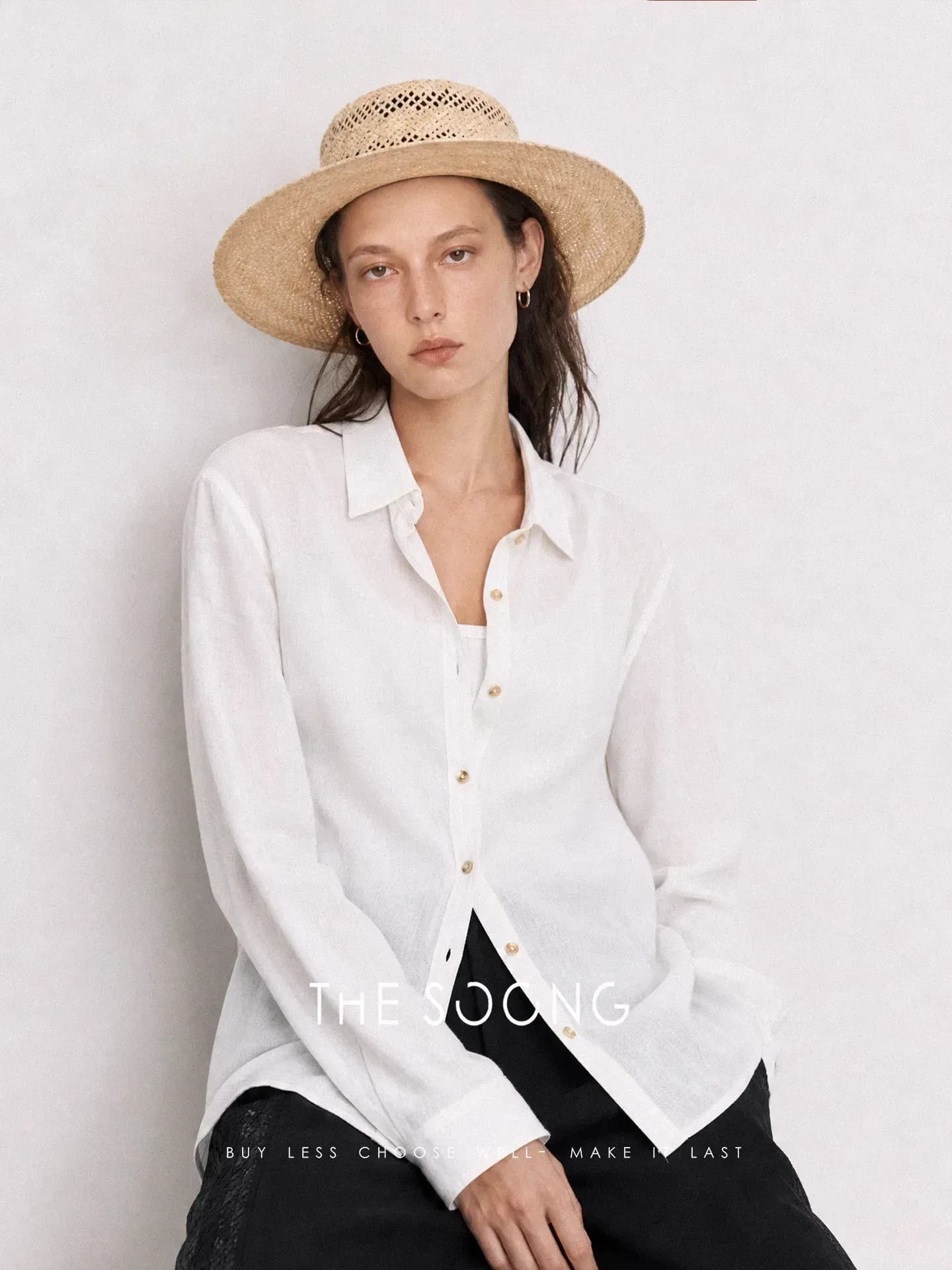 Four Minimalist Womenswear Essentials for an Effortless Summer Wardrobe