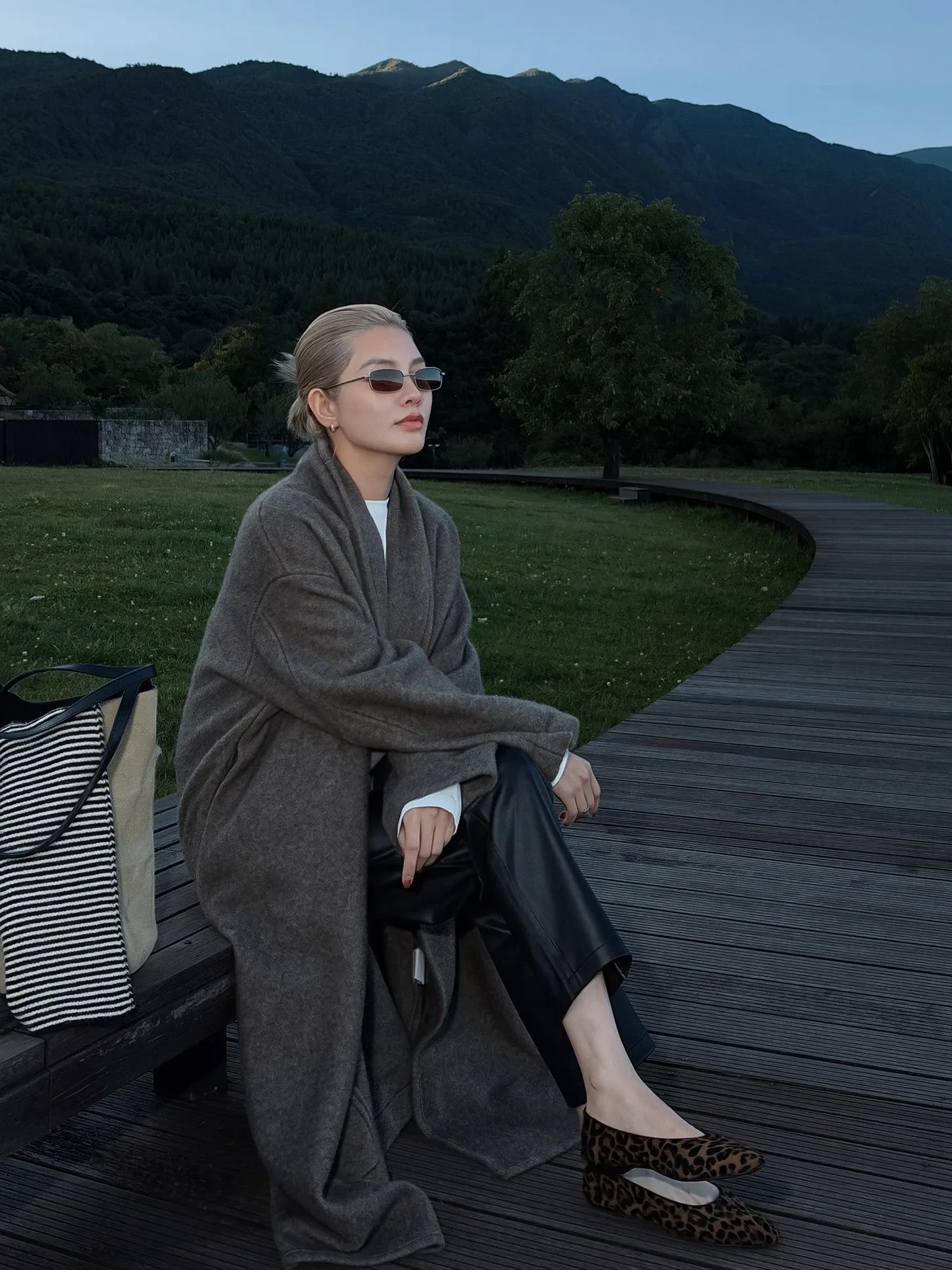 THESOONG Yak Wool Shawl Collar Robe Coat